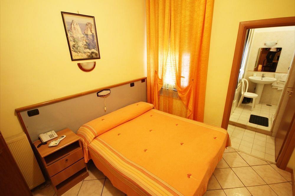 Hotel Casanova Napoli Esterno foto