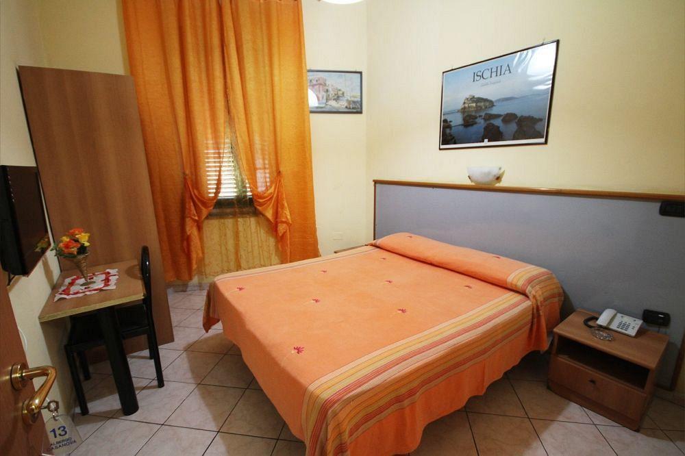 Hotel Casanova Napoli Esterno foto